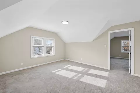 363 Hill Ave, Elgin, IL 60120 photo 21