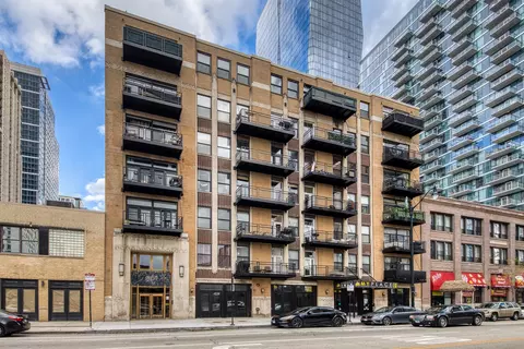 1307 S Wabash Ave #704, Chicago, IL 60605