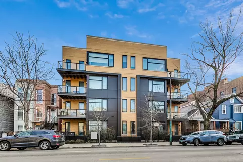 1841 N California Ave #4C, Chicago, IL 60647