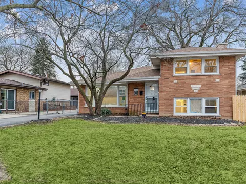 Exterior - 17110 Whitman Ave, Hazel Crest, IL 60429 photo 2 of 3