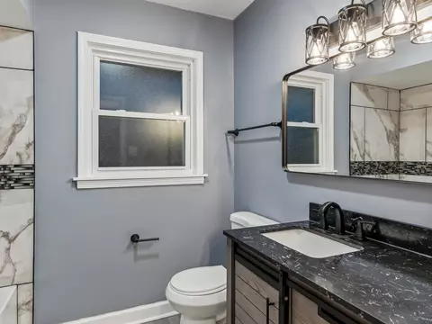 Bath - 17110 Whitman Ave, Hazel Crest, IL 60429 photo 1 of 4