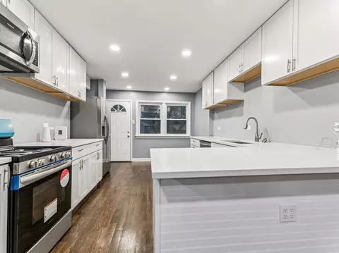 Kitchen - 17110 Whitman Ave, Hazel Crest, IL 60429 photo 1 of 2