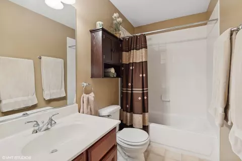 80 Boulder Dr, Gilberts, IL 60136 photo 17