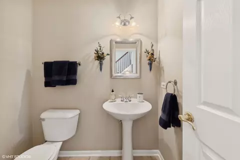 80 Boulder Dr, Gilberts, IL 60136 photo 10