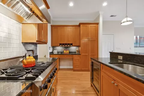 705 W Wrightwood Ave #4E, Chicago, IL 60614 photo 12