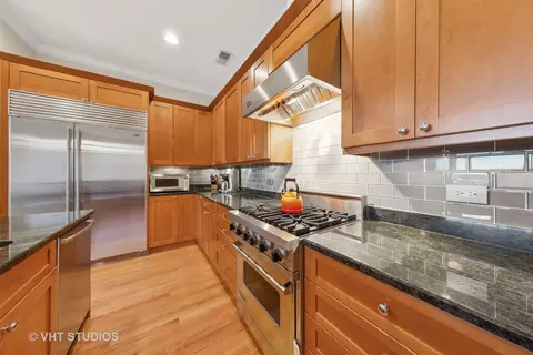 705 W Wrightwood Ave #4E, Chicago, IL 60614 photo 9
