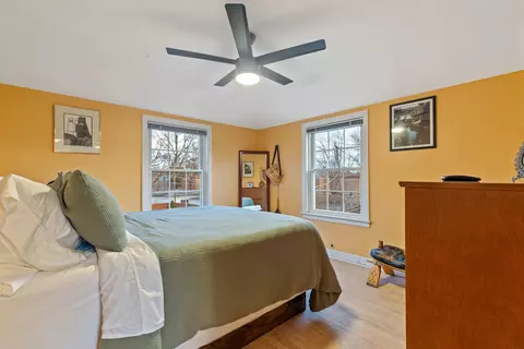 455 Rose Ave, Des Plaines, IL 60016 photo 15