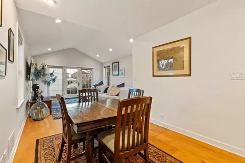 455 Rose Ave, Des Plaines, IL 60016 photo 8