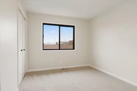 Bedroom - 1405 E Vernon Ave #14, Normal, IL 61761 photo 4 of 4