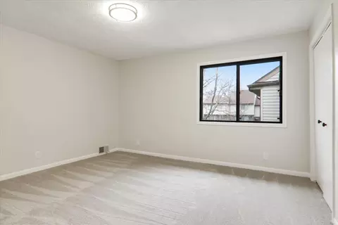 Bedroom - 1405 E Vernon Ave #14, Normal, IL 61761 photo 2 of 4