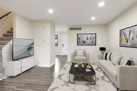 Living - 1405 E Vernon Ave #14, Normal, IL 61761 photo 1 of 3