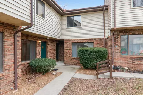 1405 E Vernon Ave #14, Normal, IL 61761