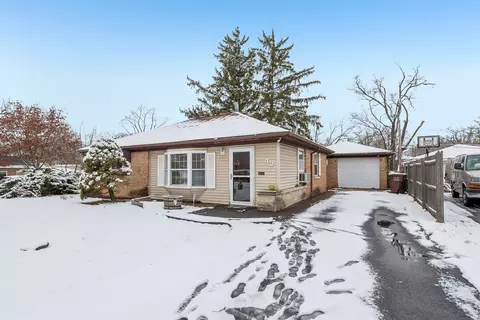 42 Monee Rd, Park Forest, IL 60466