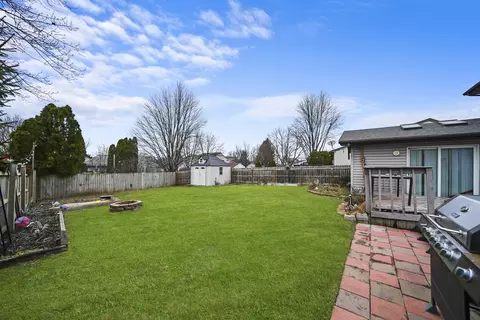760 Thorndale Dr, Elgin, IL 60120 photo 7