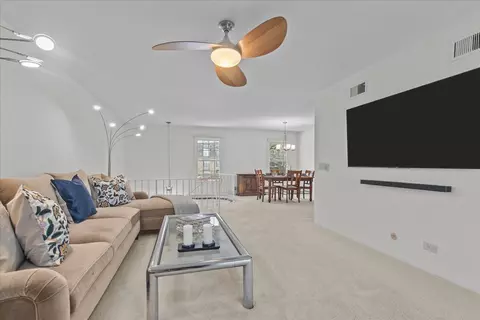 Living - 9 Harborside Dr, Northbrook, IL 60062 photo 2 of 2