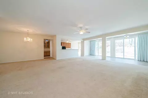 587 Tuscan Vw, Elgin, IL 60124 photo 6