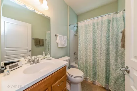 857 Cascade Falls Dr, Elgin, IL 60124 photo 8