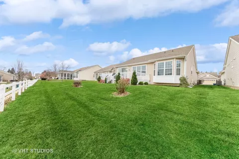 857 Cascade Falls Dr, Elgin, IL 60124 photo 36