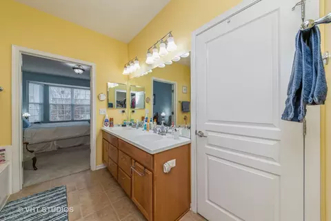 857 Cascade Falls Dr, Elgin, IL 60124 photo 24