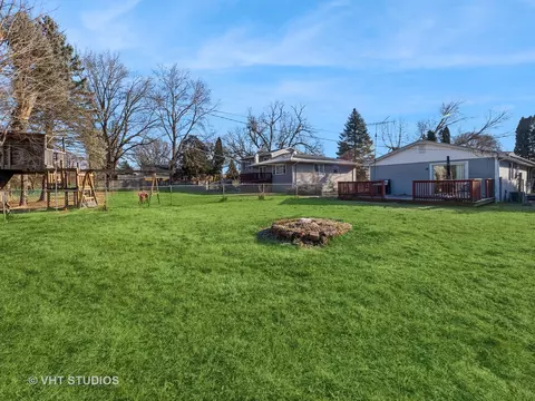 1330 Cary Rd, Algonquin, IL 60102 photo 3
