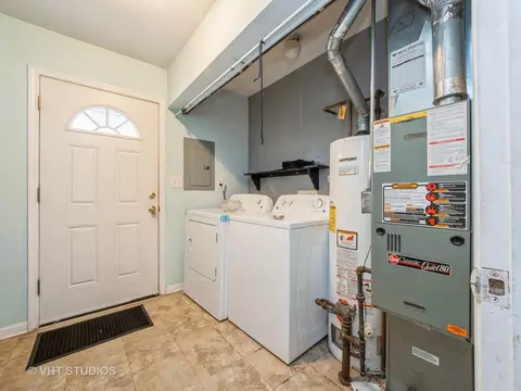1330 Cary Rd, Algonquin, IL 60102 photo 9