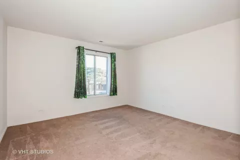 1652 Dover Ct #C, Wheaton, IL 60189 photo 9