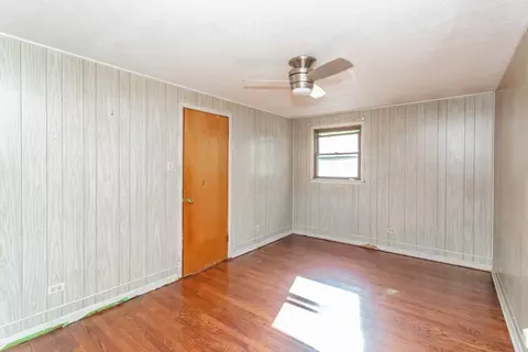 Bedroom - 9922 S Malta Ave, Chicago, IL 60643 photo 3 of 6