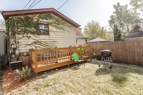 Exterior - 9922 S Malta Ave, Chicago, IL 60643 photo 3 of 4