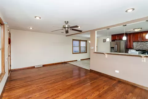 Living - 9922 S Malta Ave, Chicago, IL 60643 photo 3 of 3