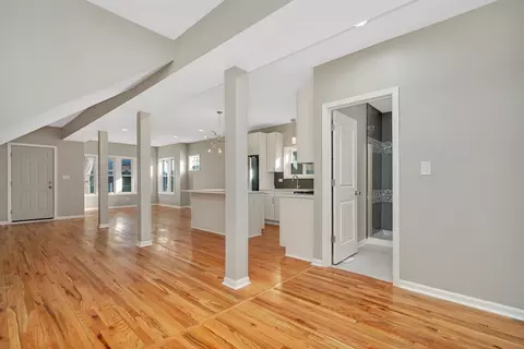 705 E 88th St, Chicago, IL 60619 photo 10