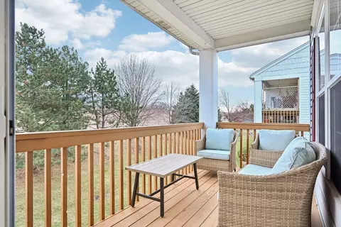 Exterior - 16767 Hazelwood Dr, Plainfield, IL 60586 photo 2 of 3