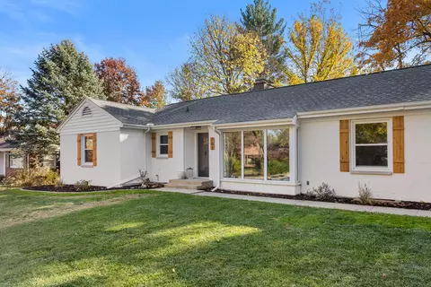 703 Hamilton Dr, Champaign, IL 61820 photo 8