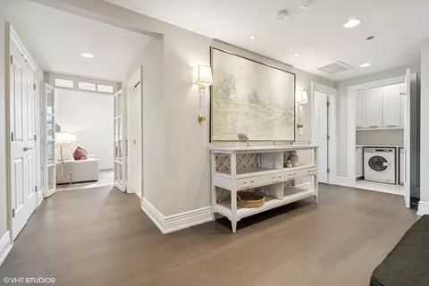 Entry Way - 10 E Delaware St #17E, Chicago, IL 60611 photo 2 of 2