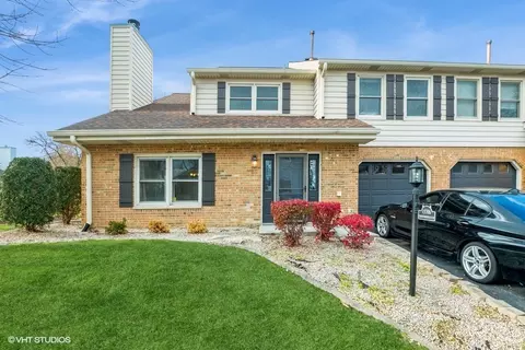 15706 Chesterfield Ln, Orland Park, IL 60462