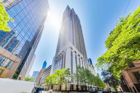 55 Erie St #2801, Chicago, IL 60611