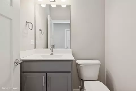 Bath - 120 E Main St #2-1, Cary, IL 60013 photo 3 of 3