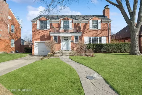6907 N Kenton Ave, Lincolnwood, IL 60712
