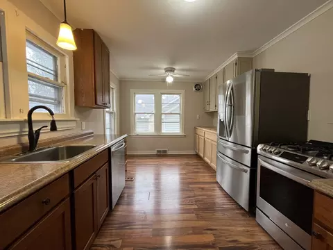 3216 Golfview Rd, Mchenry, IL 60050 photo 6