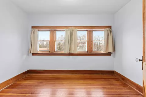 23 E Maple Ave, Roselle, IL 60172 photo 15