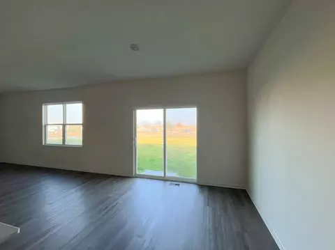 Living - 6715 Overland Dr, Plainfield, IL 60586 photo 2 of 6