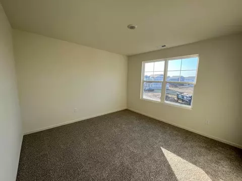 Bedroom - 6715 Overland Dr, Plainfield, IL 60586 photo 5 of 13