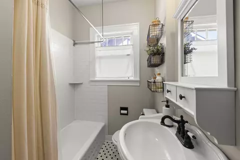 Bath - 614 S West St, Wheaton, IL 60187 photo 1 of 3