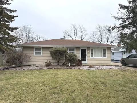 5809 Sunrise Ave, Clarendon Hills, IL 60514