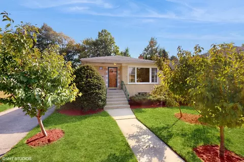5429 Edison Ave, Oak Lawn, IL 60453
