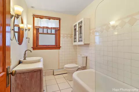 329 W Main St, Cary, IL 60013 photo 10