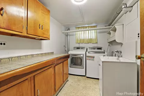 329 W Main St, Cary, IL 60013 photo 24