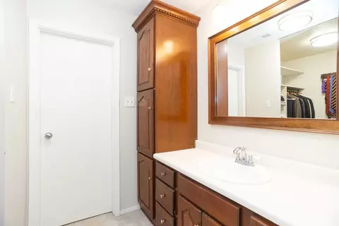 1663 N Vine St, Chicago, IL 60614 photo 18