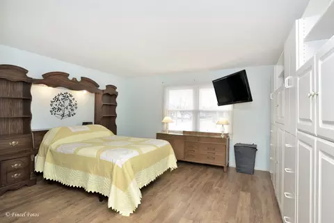 385 Grandview Ct, Algonquin, IL 60102 photo 13