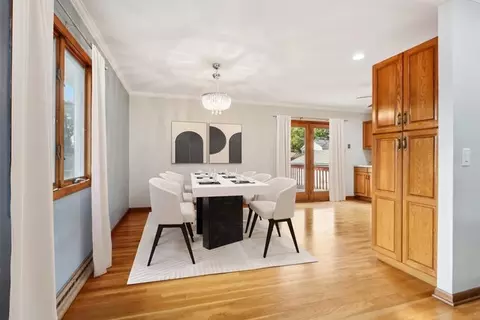 Dining - 2405 Martin Ln, Rolling Meadows, IL 60008 photo 1 of 1