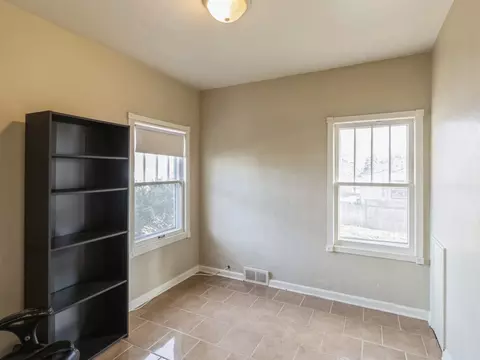Bedroom - 685 Chester Ave, Elgin, IL 60120 photo 2 of 2